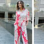 Teri Hatcher Instagram – The stunning @officialterihatcher rocking the coral pants set 💗