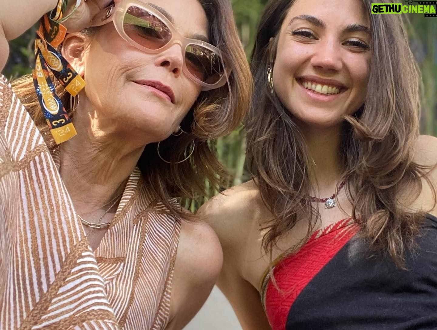 Teri Hatcher - 14.7K Likes - The best time had with amazing friends, great wine and incredible music. Our annual tradition did not disappoint! @bottlerocknapa #grateful