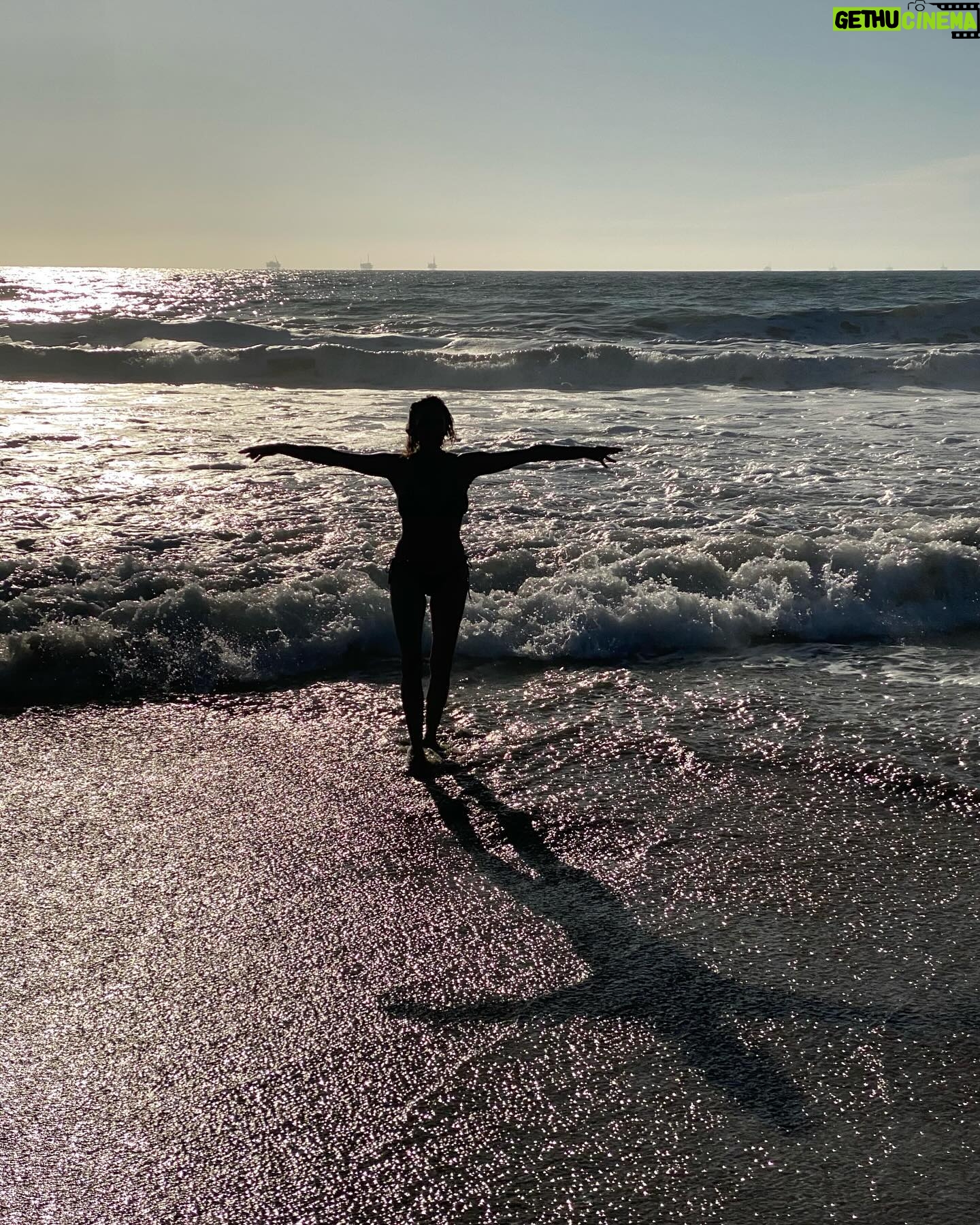Teri Hatcher - 46.5K Likes - Goodbye 58 Hello 59. What an amazing day Iâve spent in nature with loved onesâŚcold ocean, warm hearts, moving, talking , laughing. With age comes the deepest sense of acceptance and freedom, appreciation and gratitude and the energy and ambition to do all that you can in and for this world and the people in it. Grateful for each day and the opportunities it brings. My heart is full. Thank you everyone for all the birthday wishes. #everydayisagift #nofilter