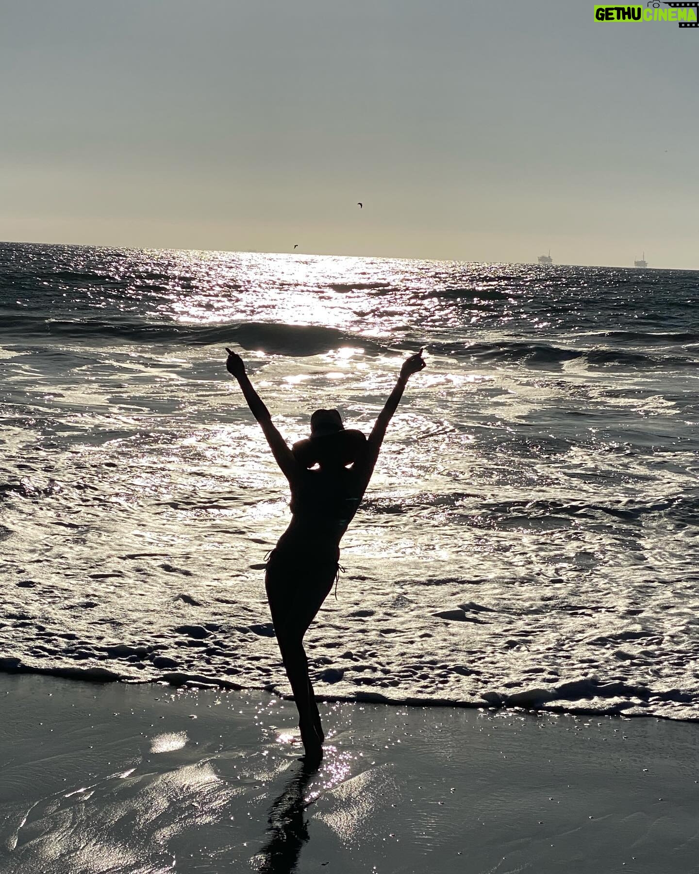 Teri Hatcher - 46.5K Likes - Goodbye 58 Hello 59. What an amazing day Iâve spent in nature with loved onesâŚcold ocean, warm hearts, moving, talking , laughing. With age comes the deepest sense of acceptance and freedom, appreciation and gratitude and the energy and ambition to do all that you can in and for this world and the people in it. Grateful for each day and the opportunities it brings. My heart is full. Thank you everyone for all the birthday wishes. #everydayisagift #nofilter