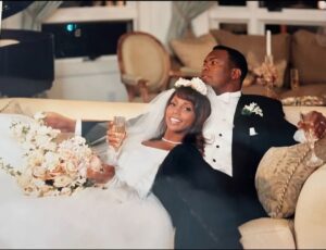 Terry Ellis Instagram - That Stone Cold Love! 
Happy Anniversary!! 29 years and counting...
@hollyrpeete @rodneypeete9 wishing you many more years of sharing the gift of Love. I love you dearly. 🍾 🥂 🎉 🎂 🥳 🎉 🎈 #loveanddevotion❤️