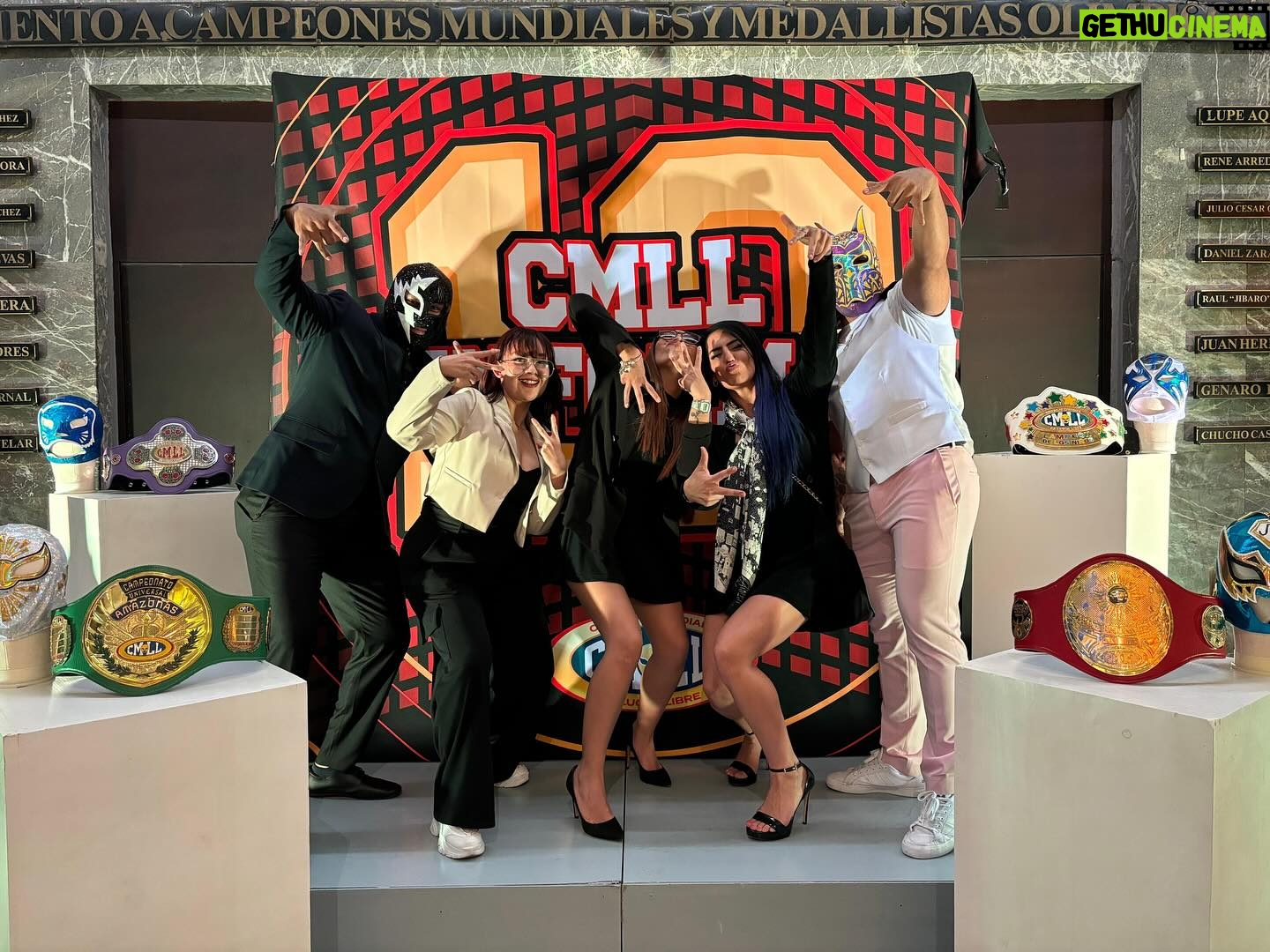 Tessa Blanchard Instagram - Celebrando 10 años de CMLL INFORMA con gente increíble. 💜