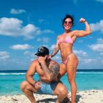 Tessa Blanchard Instagram - Entrena duro y disfruta de las cosas buenas de la vida. 🌞