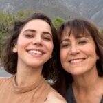 Tessa Ía Instagram - Ya estrenó: SIERRA MADRE!! Ya conocieron a la familia Parra? → @streammaxla @hbolatam ⛰️⚠️🔥⛰️⚠️🔥⛰️⚠️🔥⛰️ Felicidades y mucho amor a todos los involucrados!! ♡