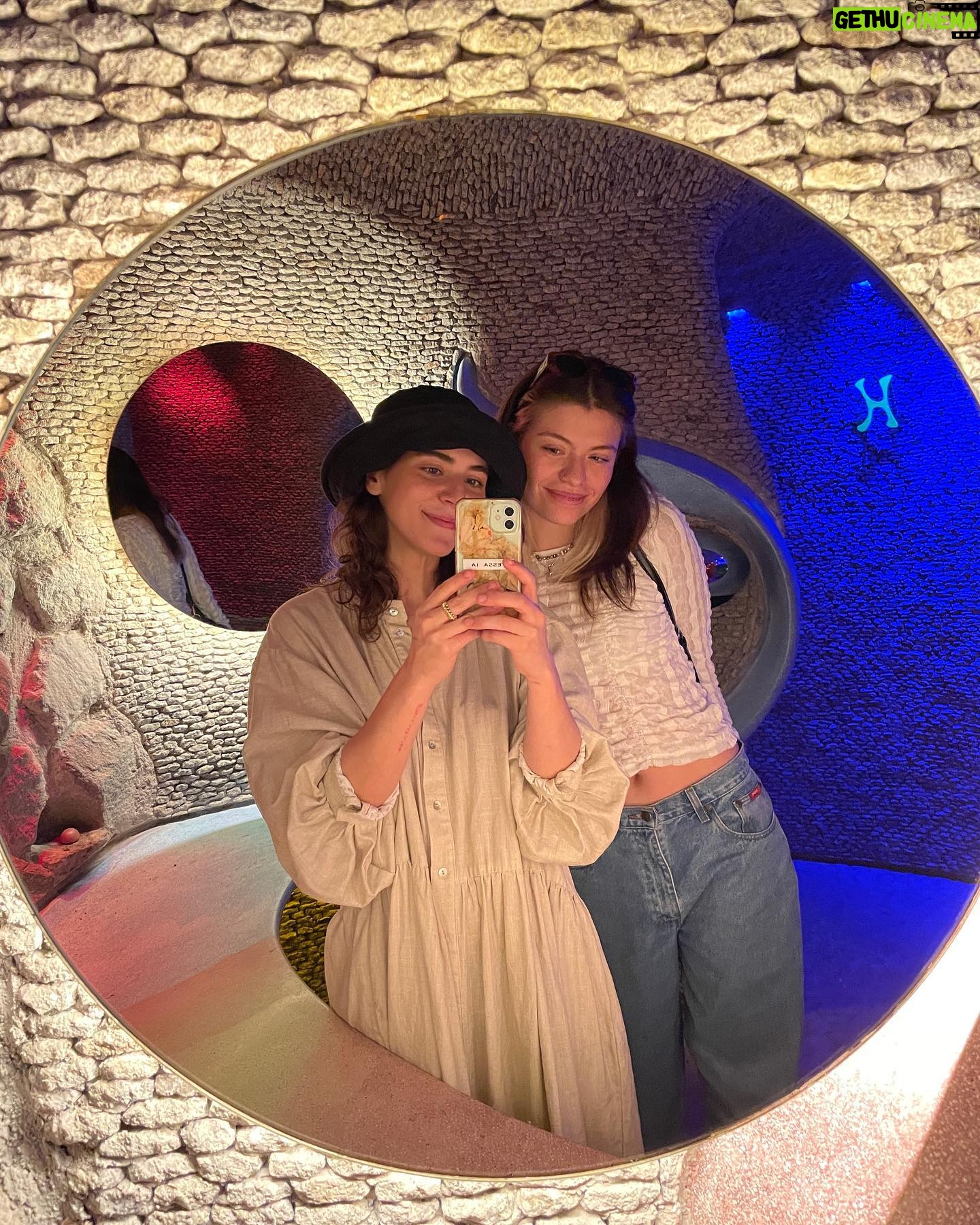 Tessa Ía Instagram - El Nido de Quetzalcóatl x @javiersenosiaina 💐🪺🐍🪽🪻