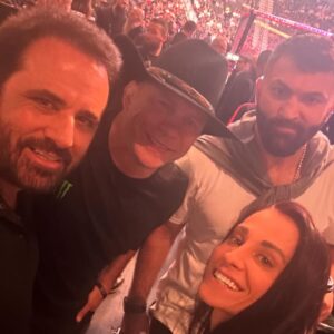 Tetiana Gaidar Instagram - @ufc 300👊🏼Thank you @joerogan for an awesome night🎉

#ufc #ufc300