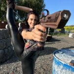 Tetiana Gaidar Instagram - @tetianagaidar just got egg 🥚 on her face 🥴… Gif this video 👇 #splits #split #contortion #viralvideos #funnyvideos #funnyvids