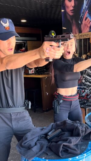 Tetiana Gaidar Instagram - What are you guys think 💭 about Dune part Two ? Have you seen it already ? 

P.S. I just saw it!!!!!! 🔥! EVERYONE MUST SEE IT IN IMAX 🎥 🍿 !!! INCREDIBLE MOVIE GUYS 🔥 black 🌖 💫 🔥 @tarantactical @austinbutler @joshbrolin @kathrynbrolin @davebautista @caradelevingne @anyataylorjoy 🔥🔥🔥 @hankkingi @rogerzyuan incredible work !!!!!!!!!