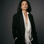 Tetiana Gaidar Instagram – 1,2,3 ? 🤓 Also, what’s your favorite show where someone is wearing a suit ? 🫣

#bazaar #harpersbazaar