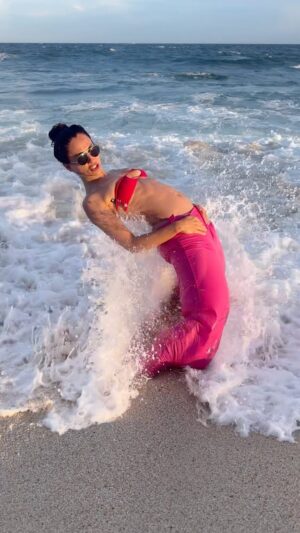 Tetiana Gaidar Instagram - 🌊🧜‍♀️got egg🥚on my face😵‍💫😂in #mexico #cabo 

#mexico🇲🇽 #mexicocity #loscabos #cabosanlucas