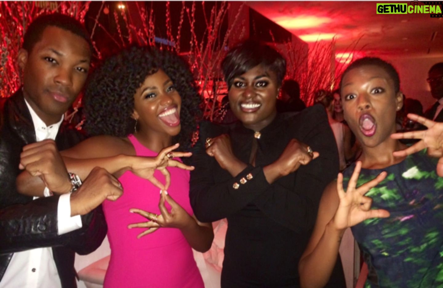 Teyonah Parris Instagram - The joy is REAL!! Squeezin' and Celebratin' @thedaniellebrooks for the monumental achievement of an Oscar ( @theacademy ) Nomination!! We are sooooo proud of you and your incredible work in @thecolorpurple !! Shiiine, baby, shiiiine!! πππ Love you!! πΈ @polkimaging (1st photo)