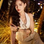 Thùy Anh Instagram - Nếu anh thích một người thú dị, Thì em đây là một thí dụ 🤭🤭🤭 #thuyanh#xita