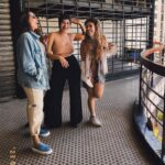 Thaís Müller Instagram - intensivão das cariocax na cidade vídeo demonstra bem como é tirar uma foto com a gente kkk aquisições novas ✨