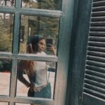 Thaís Müller Instagram - a minha eu de janeiro nunca acreditaria que a gente estaria vivendo isso tudow