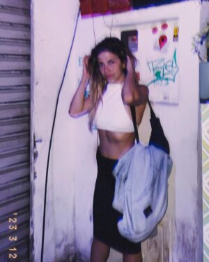 Thaís Müller Instagram - e se