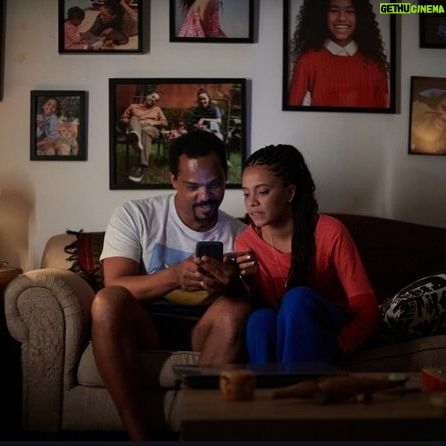 Thais Lago Instagram - Essa é a Maria. Neste episódio, não estão em questão os Desejos dela, mas como o desejo do outro se impõe (muitas vezes) sem pedir licença, principalmente, quando estamos falando de uma relação entre mãe e filha, ou de um casal. Antes de entrar em cena, eu sempre perguntei a ela: “Qual é o seu desejo, Maria?”. Nem sempre a gente como ator descobre, porque, nem sempre, a personagem quer nos contar. #Desejos Sa já está disponível na @starplusbr 💓