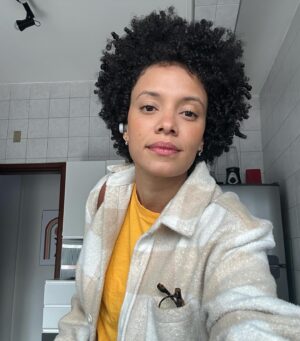 Thais Lago Instagram - Bora, que tudo precisa de um investimento! ♥️✨