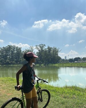 Thais Lago Instagram - Meu vinho preferido e aleatórias