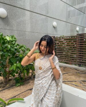 Thamanna Pramod Instagram - Happy Vishu🌼
…