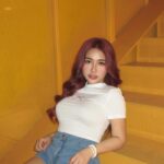 Thanaporn Rattanasasiwimon Instagram - What u r missing 🤪🤏🏻✨ Code 15%off : Mine55 👚31679279 👖28555886 @shein_thailand #SHEIN55sale #SHEINforAll #SHEINth #มายฮาเร็ม #haremminee