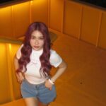 Thanaporn Rattanasasiwimon Instagram - What u r missing 🤪🤏🏻✨ Code 15%off : Mine55 👚31679279 👖28555886 @shein_thailand #SHEIN55sale #SHEINforAll #SHEINth #มายฮาเร็ม #haremminee