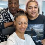 Thandiwe Newton Instagram – With friends like these… heh heh 

Talking about @willsmith and @jadapinkettsmith @theacademy 

Ubuntu

X T