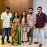 Thanuja Puttaswamy Instagram – Love never ends #mudhamandharam🌺 
@pawon.27 
@harithajackie 
@sureshc_actor 
@praja.prabhakar 
@madhubala.vijaykumar