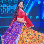 Thanuja Puttaswamy Instagram - Hope You guys enjoyed my performance in #SuperFamily show it’s been a long time I performed..!! . . . #life #love #live #beautiful #instagood