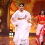 Thanuja Puttaswamy Instagram - This event would be one of the most memorable one for me I was burning with 101 temp and wasn't sure if I could perform. But still with a strong determination and self confidence I did perform which is worth remembering. Mentioning all this just to show that anything could be achieved with core dedication and will power. So never give up!!! ThankYou so much for the love ❤️ . . . . . . . . . . . . . . #instagood #instagram #❤️ #❤︎