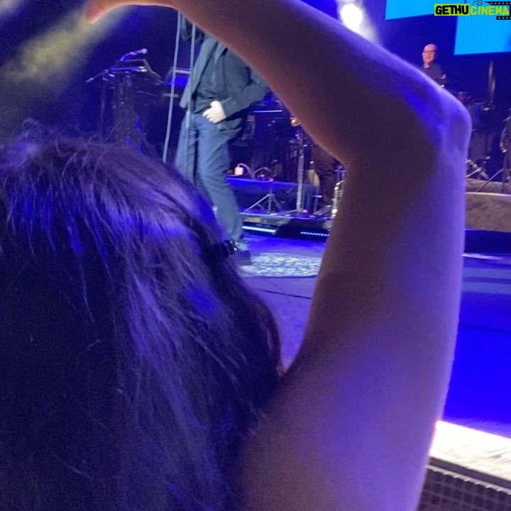 Thati Lopes Instagram - @fabiojroficial meu muso! Que show! ๐๐งก