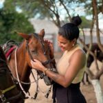 Thauny Raquel Instagram - Liberdade, autoconfiança e força 🤎🐎