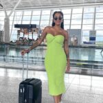 Thauny Raquel Instagram - Qual o destino? ✈️