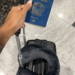 Thauny Raquel Instagram - Let’s bora para mais uma viagem internacional super especial. Um super lançamento com sorteio de iPhone 11 128g, 20 pessoas presenteadas com pix 💸 além de vários presentinhos exclusivos para as pessoas do meu grupo vip. Que grupo thuany? O grupo que eu ensino a ganhar dinheiro com provas reais e ainda sorteio tudo isso pra vocês. 🫶🏽 link no destaque: GANHE💰 Corre pra participar e acompanha essa viagem incrível ✈️ #aerolook #lookdodia #viagem #trip #travelblogger