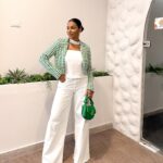 Thauny Raquel Instagram - Comente com emoji verde se você amou esse #look Look by @thaisrufis stylist 💚