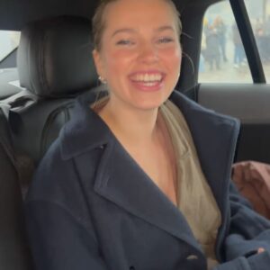 Thea Sofie Loch Næss Instagram - garbagé✨💅