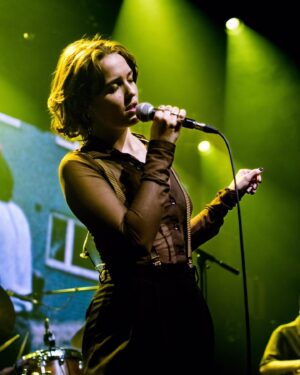 Theresa Frostad Eggesbø Instagram - Istanbul! 🥹❤️ Thank you for such a special evening. 
Ankara tonight! Doors open 20:30

Photo 1, 2 by @__photographirem__ 
Video by @furkanakbulut._ 
Photo 3, 4 by @cem_gultepe