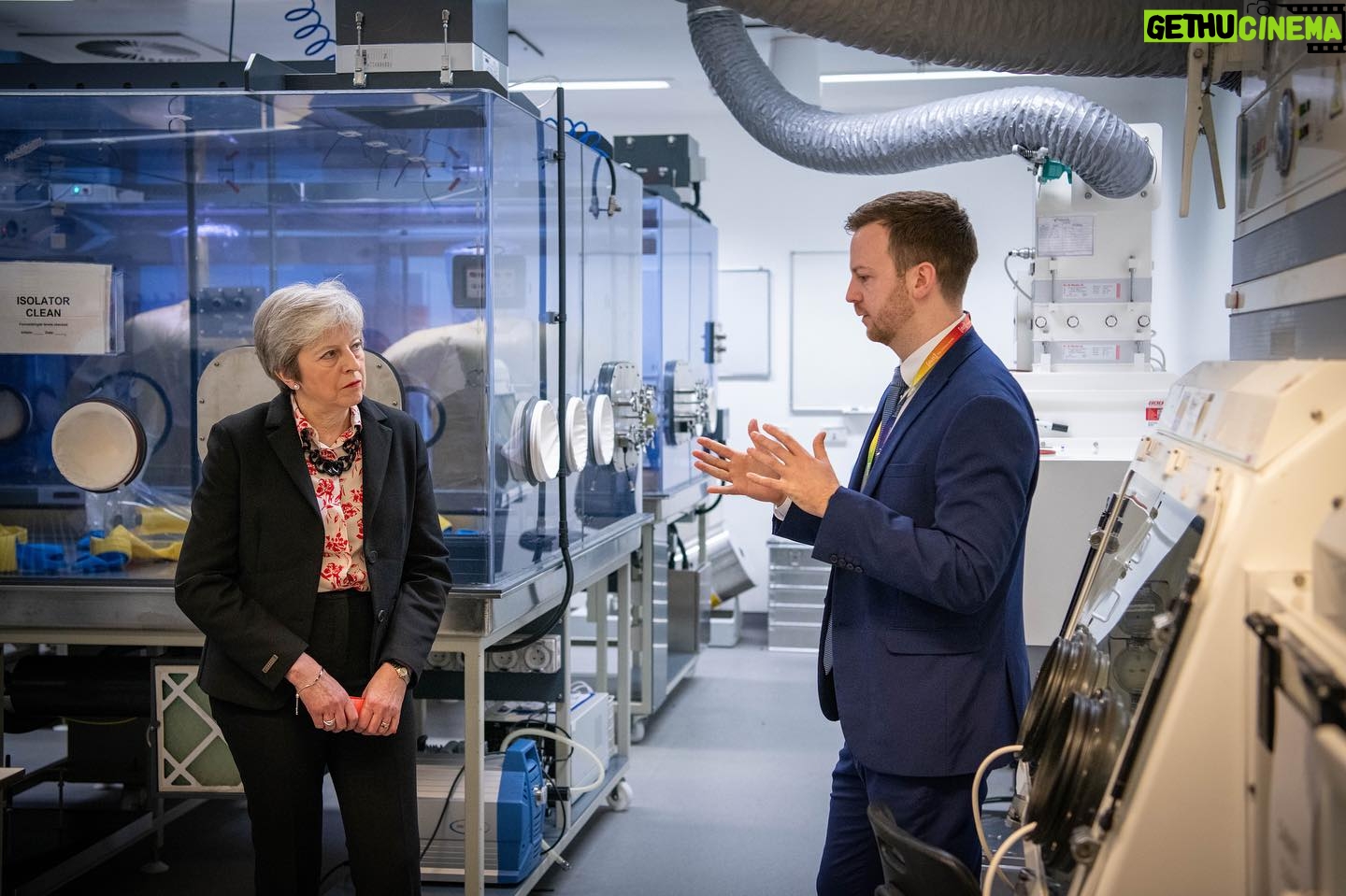 Theresa May Instagram - Yesterday I visited Salisbury, six years on from Russia’s brazen use of a chemical weapon on British soil. It was a pleasure to thank staff at @dstlmod Porton Down for their professionalism — and for everything they do away from public view to keep our country safe.