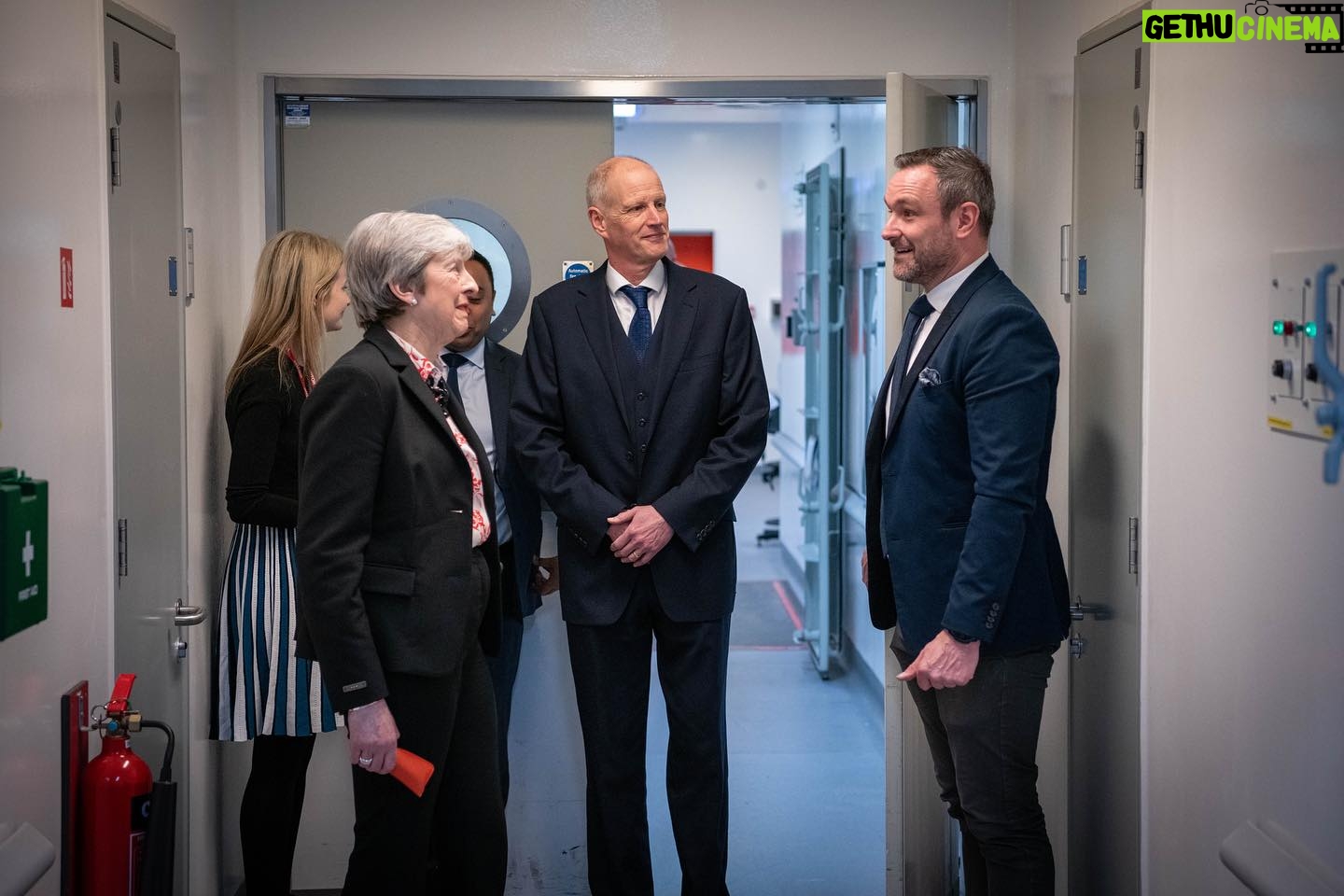 Theresa May Instagram - Yesterday I visited Salisbury, six years on from Russia’s brazen use of a chemical weapon on British soil. It was a pleasure to thank staff at @dstlmod Porton Down for their professionalism — and for everything they do away from public view to keep our country safe.