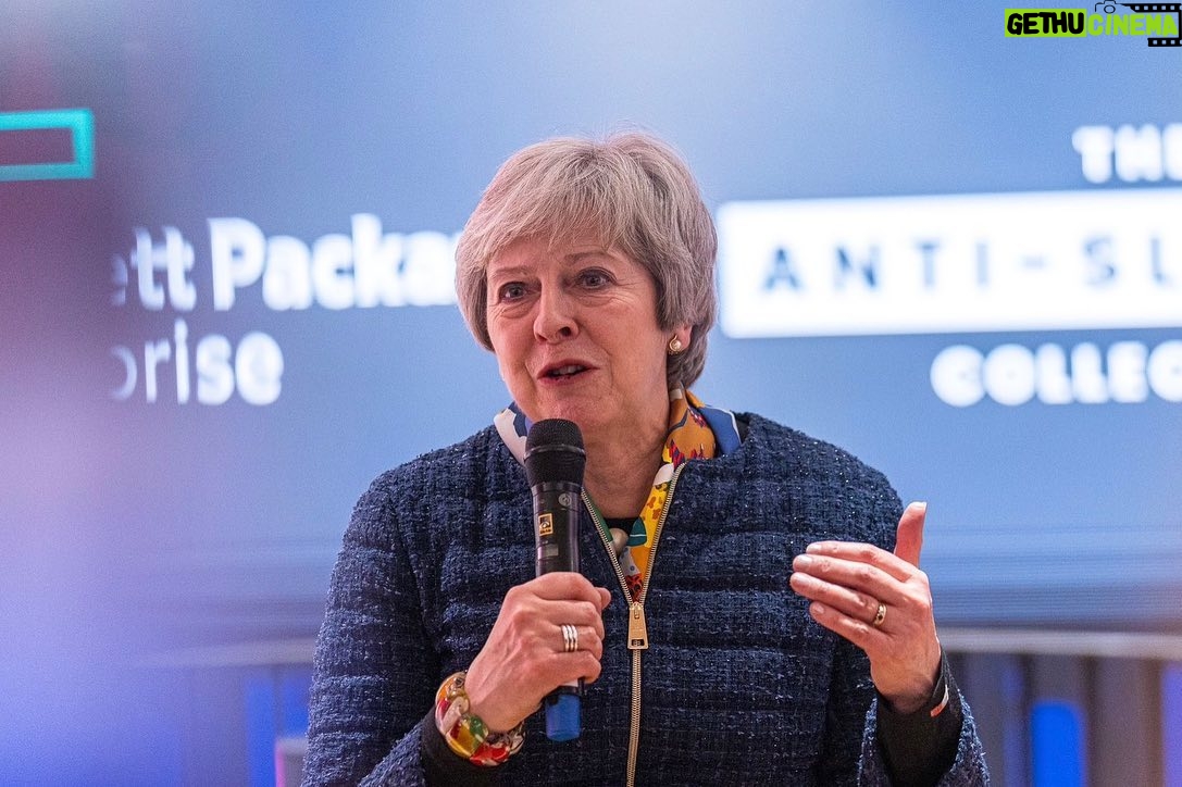 Theresa May Instagram - This week I've been talking to international businesses & governments about the work of the Global Commission on Modern Slavery & Human Trafficking. Delighted to speak alongside @the_anti_slavery_collective @princesseugenie Jose Manuel Barroso & John Schultz @hpe on how to tackle this great human rights issue of our time.