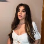 Thiessa Woinbackk Instagram - Feliz ano novo meus amores 🥹💕 que 2024 seja um ano incrível pra todos nós e que conquistemos nossos sonhos. 🥹💕