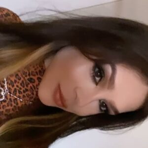 Thiessa Woinbackk Instagram - 🐆🖤✨
