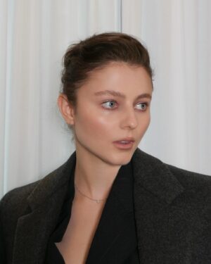 Thomasin McKenzie Instagram - 🤯🙌💚 @prada #pradaFW24