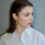 Thomasin McKenzie Instagram - White rabbit and alien grandma vibes at the @jw_anderson show 🐇👽👏 love it