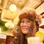 Tia Carrere Instagram - The weather in #nyc is 🥶 freezing cold, high winds💨 , and nonstop rains ☔️ but it’s warm and cozy inside. #springbreak ?!