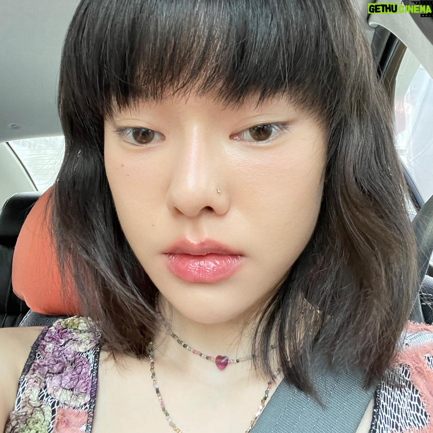Ticha Wongtipkanon Instagram - โตในรถ