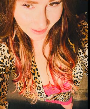Tiffany Instagram - Starting my New Year off in leopard because why not make this year a sassy and fabulous one. Hope you all have the best 2024. Looking forward to rockin it together.😘#letsgetthispartystarted #2024 #newbeginnings #makeeachdaycount