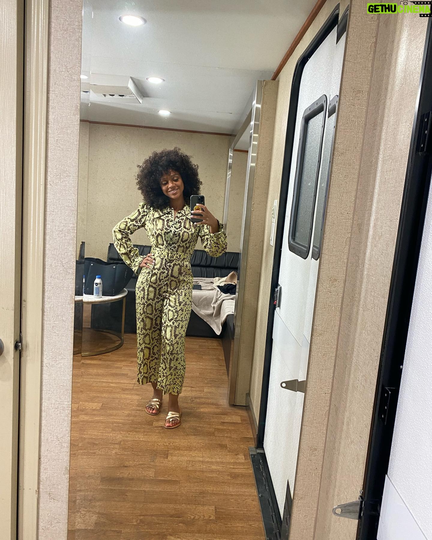 Tiffany Boone - 7.3K Likes - I am notoriously bad at taking pics on set except for in my trailer 🙈 Bye, Roxy. Thanks for all the good hair, makeup and fits 😝 #HuntersTV out now!