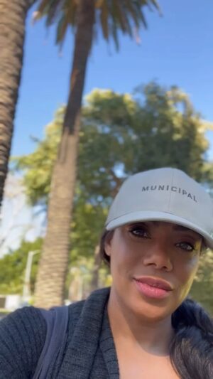 Tiffany Hines Instagram - Happy Friday #tiffersarmy Hope you’re happy, healthy, and moving to end the week! 🫶🏽 
.
.
.
#pilates #fitness #healthy #health #movement #friday #clubpilates
