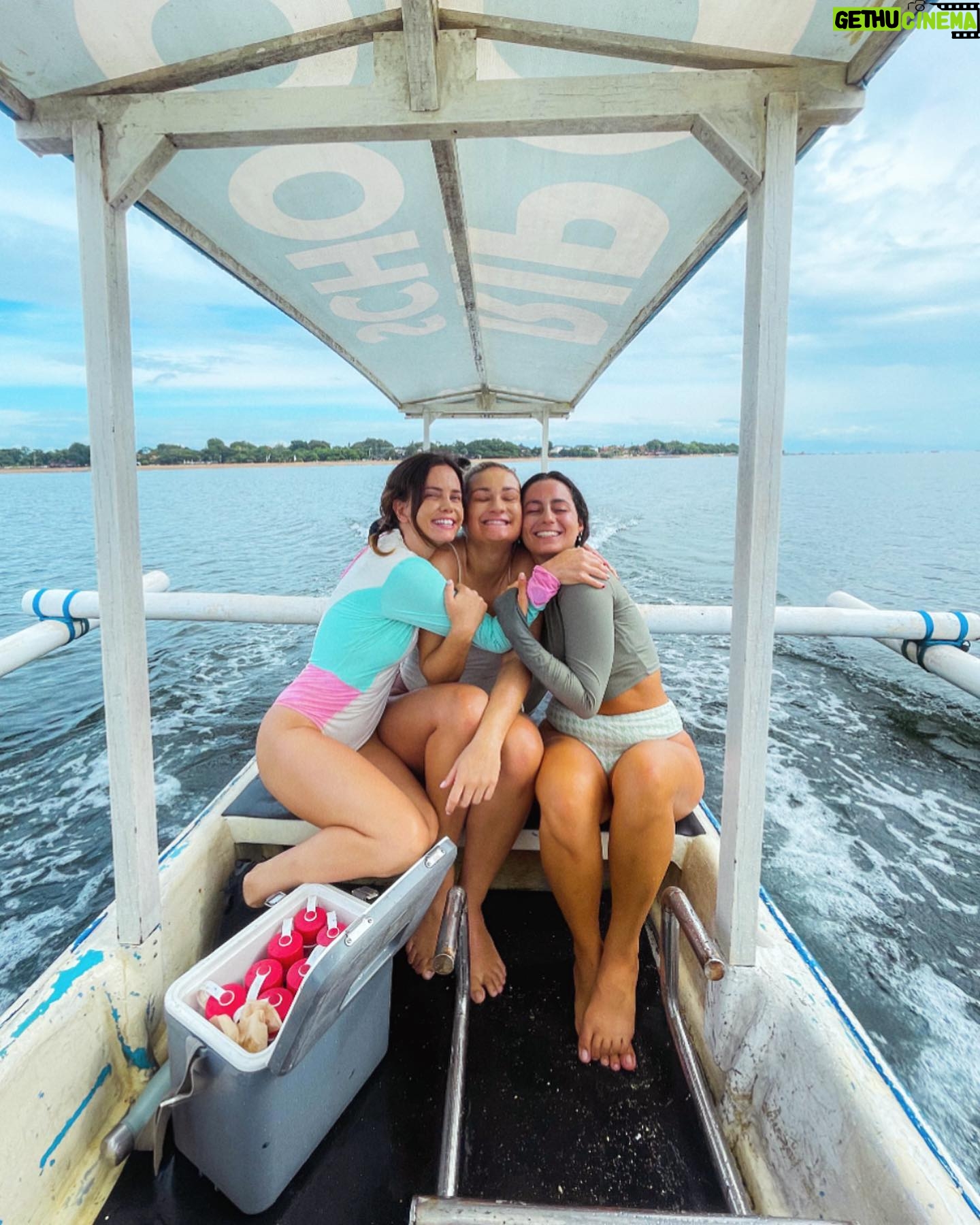 Tiffany Alvord Instagram - 🤯 Crazy that Surf Illustrated called wanting to use these shots for their next cover!! 🤪 ..okay jk, fine that was just a dream.. but also this was the dream squad. 🥰 ✨ Miss my surf girlies & Bali! ❤️ Also love that they had photographers for the trip cause it made it feel so official! @lapointcamps - NEW DREAM: I wanna be on wanna those Australian or British random surf series where they go to compete but then get distracted by petty drama. 😂🥹