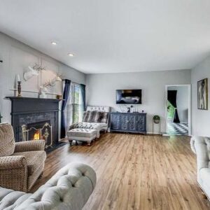 Tiffany Brooks Instagram - A lil #beforeandafter of the most recent @hgtvmagazine cover I #colordrenched this #familyroom in dark night by @sherwinwilliams #interiordesignernearme 
.⁣
.⁣
.⁣
.⁣
.⁣
#decor #decoration #homedecor #homedecoration #homedecorationideas #homedecorideas #homedecorinspiration #homedecorlove #homedesign #interior #interior123 #interiordecor #interiordecorating #interiordesign #interiordesigners #interiordesignerslife #interiordesignideas #interiordesigninspiration #interiordesigninspo #interiordesigntrends #interiorinspiration #interiorinspo #interiorstyle #interiorstyling #livingroom #livingroomdecor